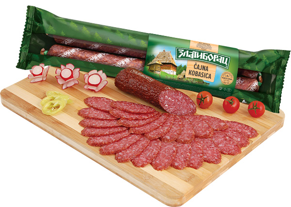 Dobro dimljena domaća kobasica